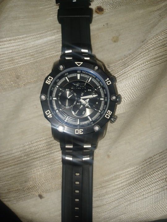 Invicta Pro Diver