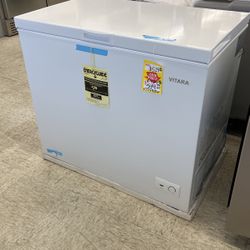 VITARA Chest Freezer 8.7cu 