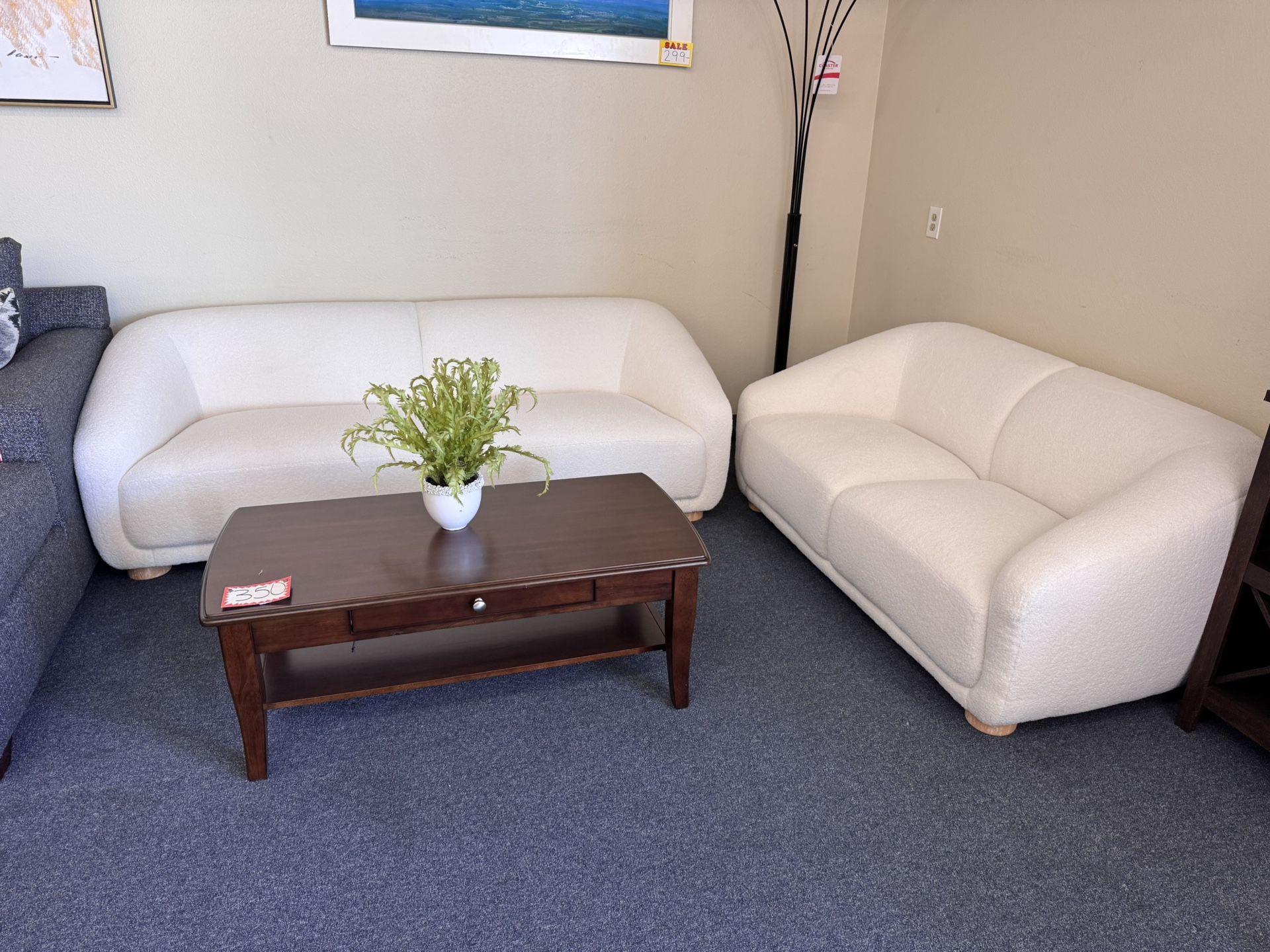 White Sofá And Love Seat 2pc Set