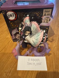 Kocho Shinobu Insect Breathing Figure