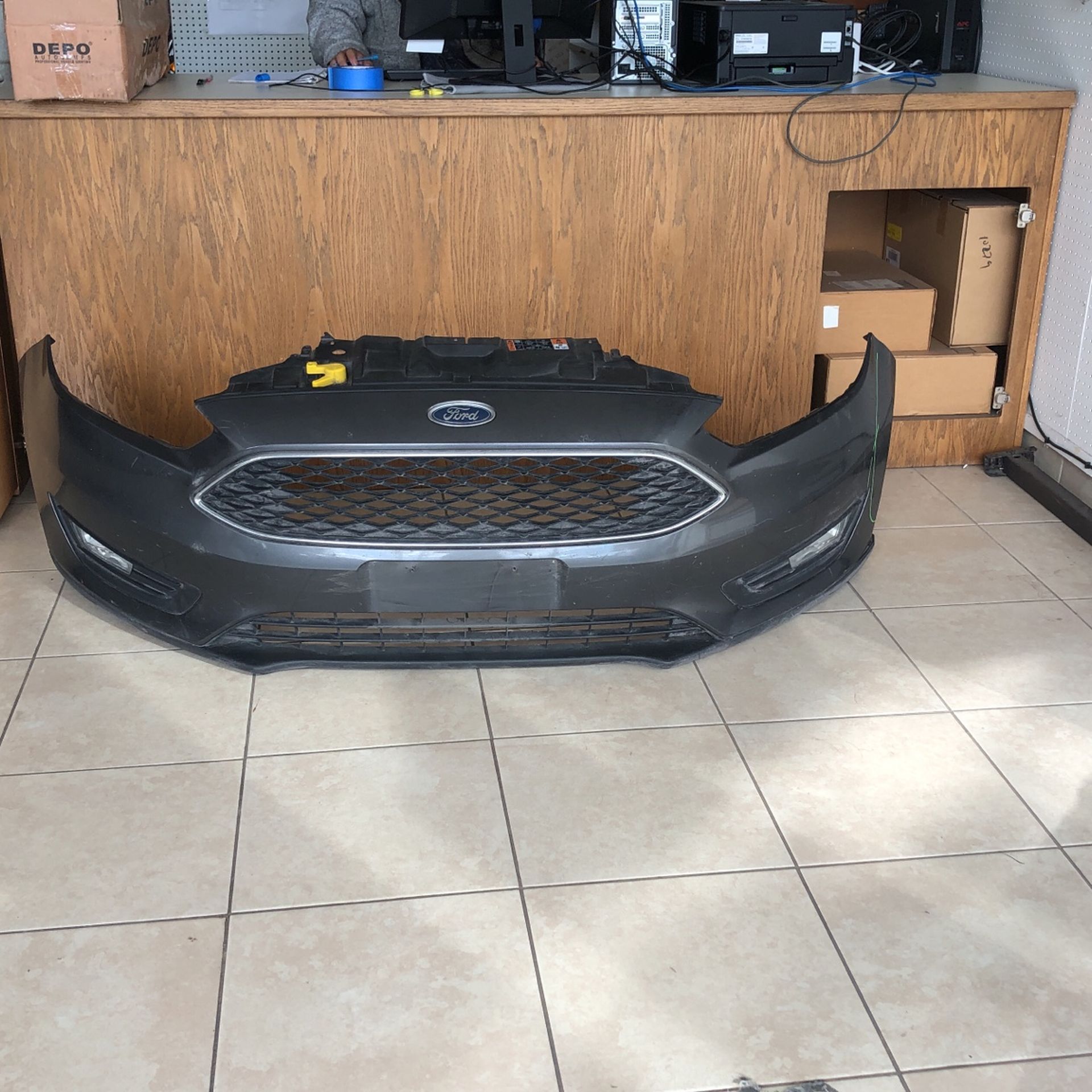 Ford Focus 2015 to 2018 Front Bumper Assembly FO1000705