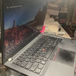 Lenovo T14 Intel core i7 FHD Windows 10 256SSD