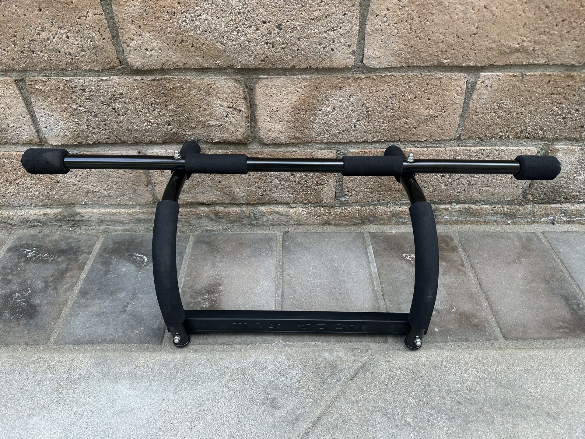 Door Gym Pull Up Bar