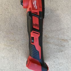 Milwaukee M18 Multi-Tool Model# 2626-20