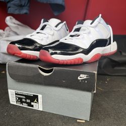 Air Jordan Retro 11 Low