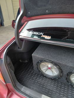 INSTALATIONES DE SONIDOS DE CARRO Y TROKAS. Y MAS