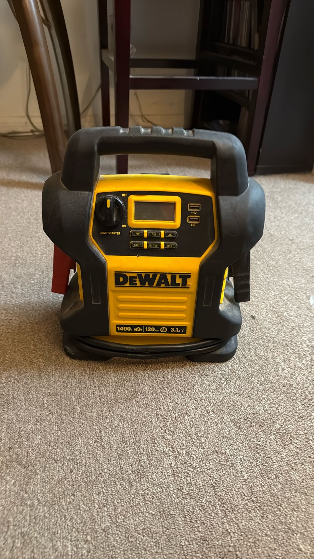 Dewalt Portable Jump Starter