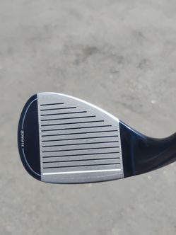 Golf Clubs! New Cleveland Black 60 Degree Wedge!