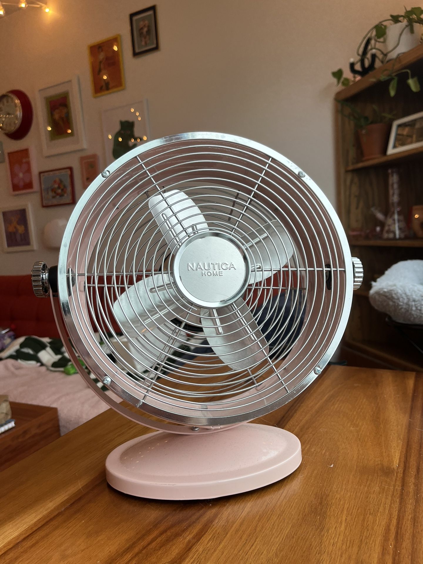 Pink Retro Nautica Home Table Fan
