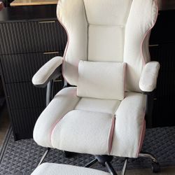 Office Chair with  Footrest 