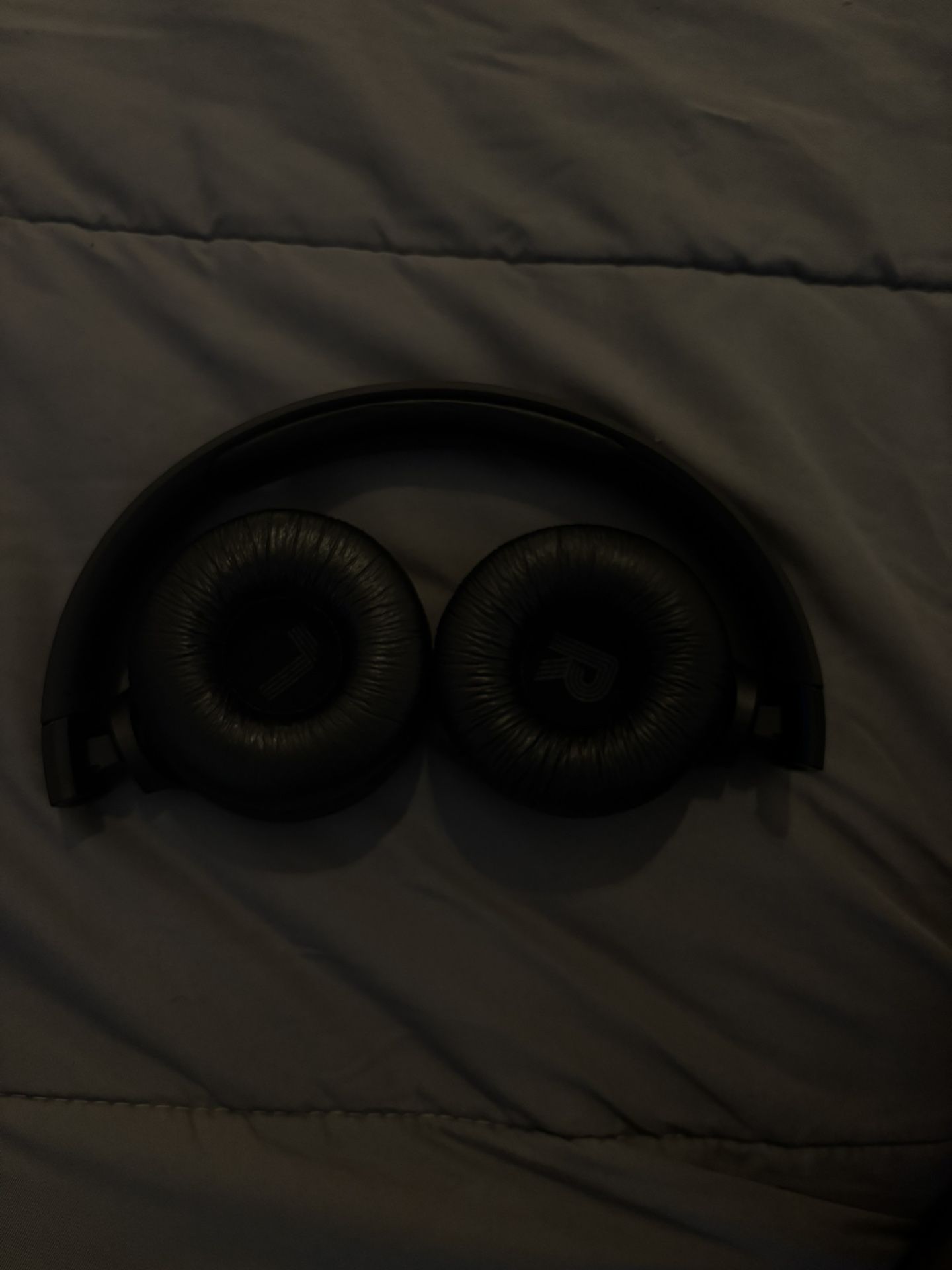 JBL Tune 520BT Wireless Headphones 