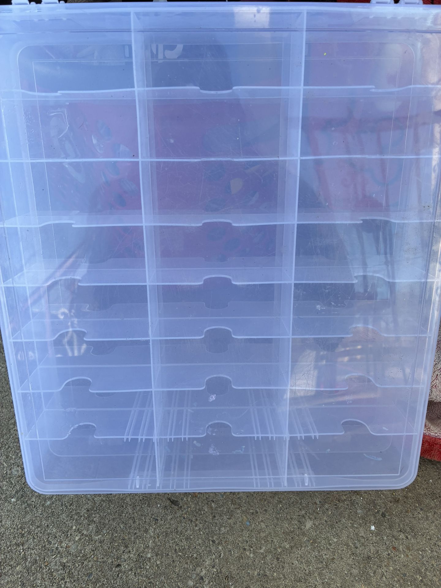 clear space container