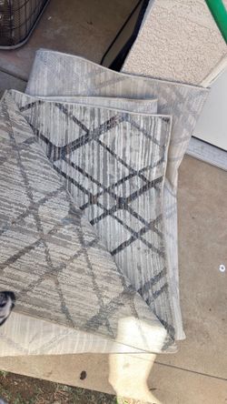 House stuff area rug