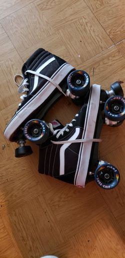 Mens Custome Van's Rollerskate Size 11.