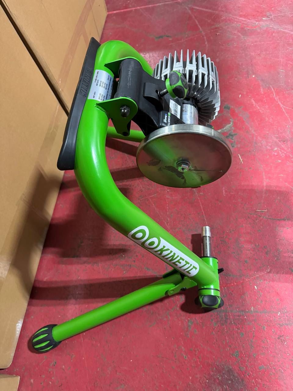 Kinetic T-2200 Road Machine 2.0 Fluid Indoor Cycling Trainer