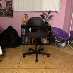 Ikea Teardrop Desk Chair