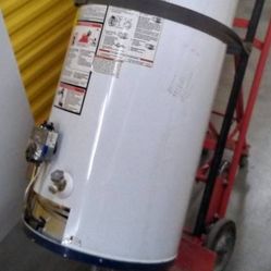 🔥🔥🔥 HOT WATER TANKS (USED) COME W/WARRANTY