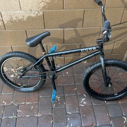 Kink Bmx Bike Brakes Are Not The Best But It Has New Petals On. It 