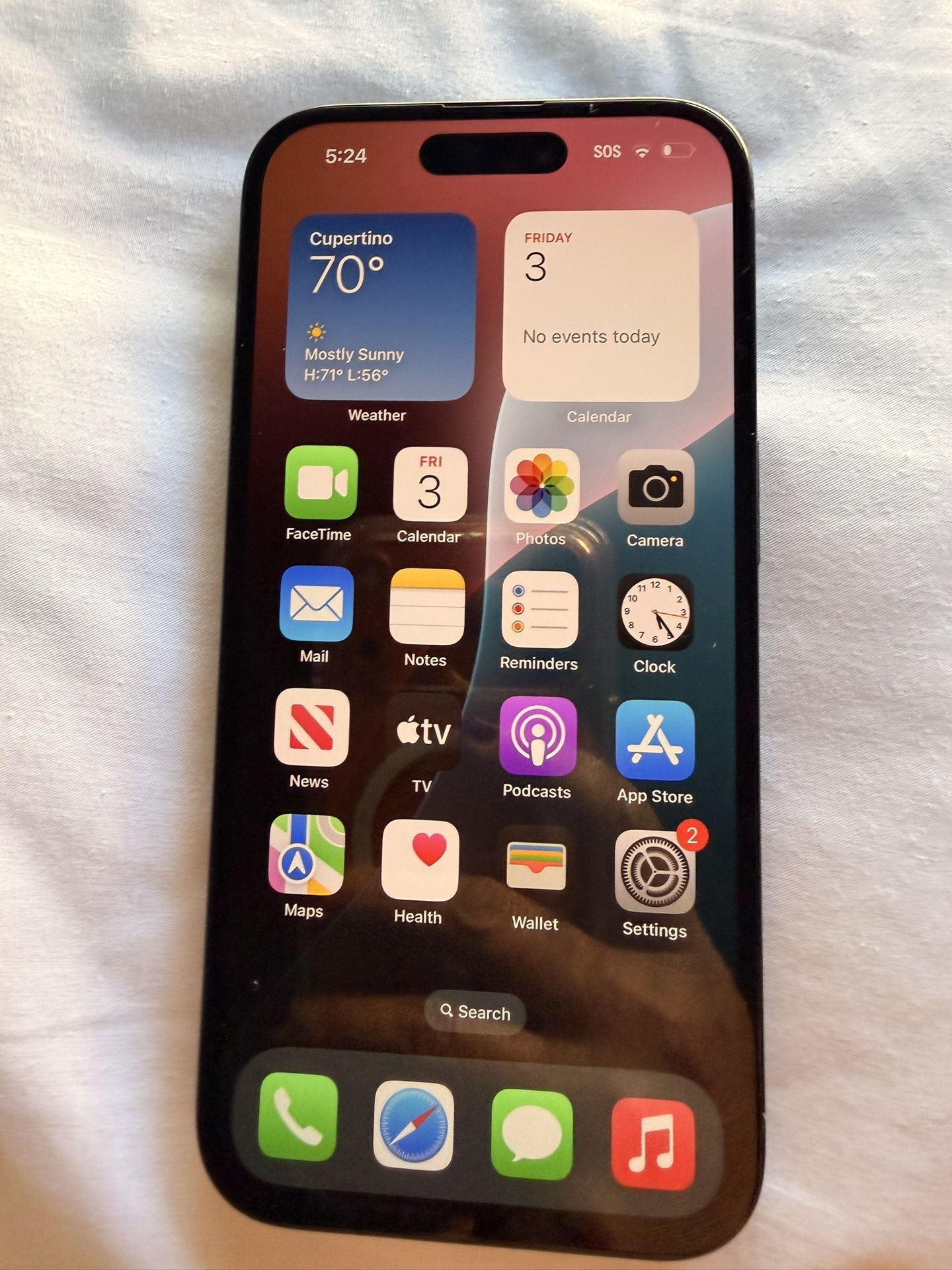 iPhone 16