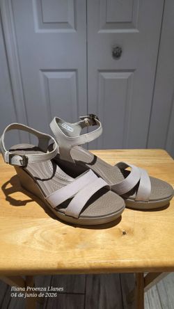 New skechers