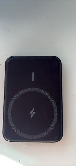 Anker MagSafe Wireless Compact Portable Charger