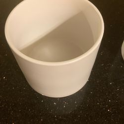 Two White Ceramic China Containers 5.5 Inch Tall 
