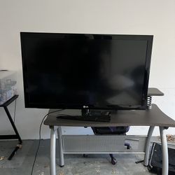 44 inch LG TV $200 price firm