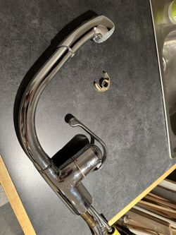 Grohe Ladylux Faucet- Needs new feed lines -Free