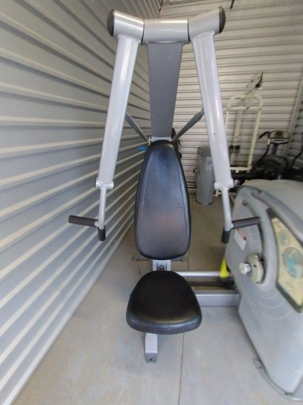 7 PCs Commercial Gym Equipment - Nautilus, Life Fitness, Precor & Cybex