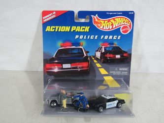 Hot Wheels Action Pack Police Force 1996 New & Factory Sealed!
