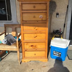 6 Drawer Dresser 
