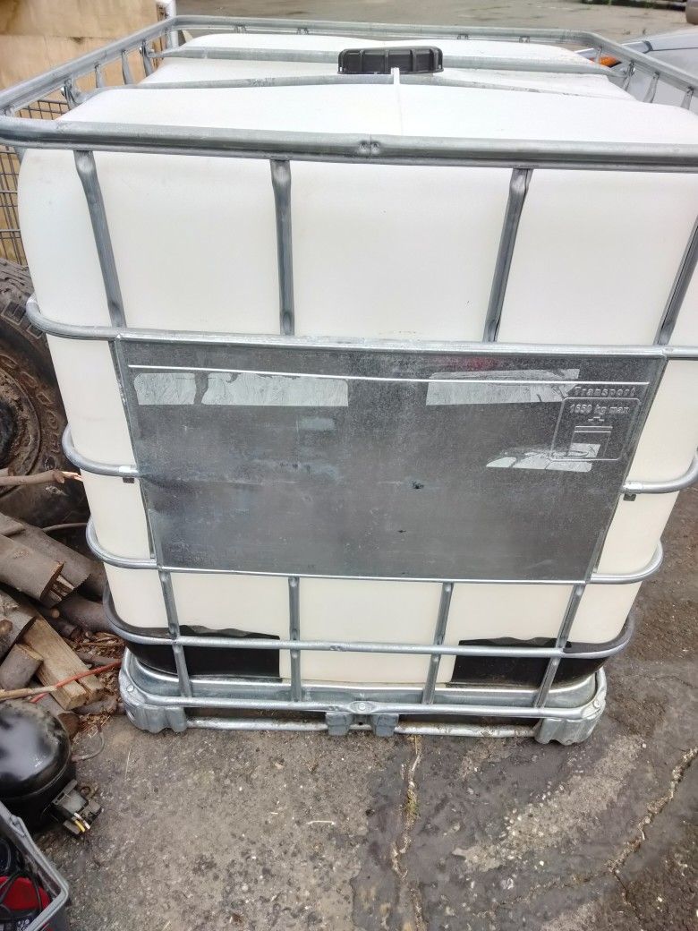 Water Storage Tank