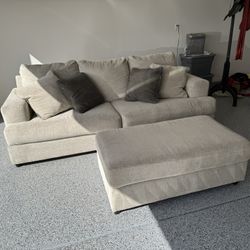 Pull Out Couch