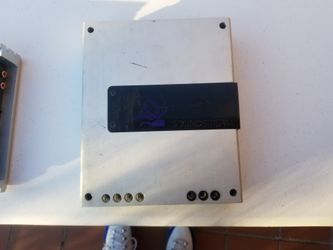 SOUNDSTREAM TN2.600D  600W 2-CHANNEL CLASS D TARANTULA SERIES  COMPACT CLASS CAR AMPLIFIER