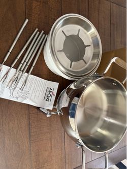 All clad fondue pot NEW in box.