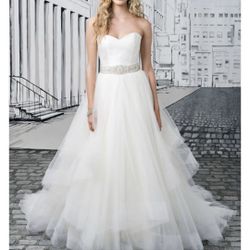 Wedding gown(bride)