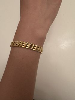 Bracelet