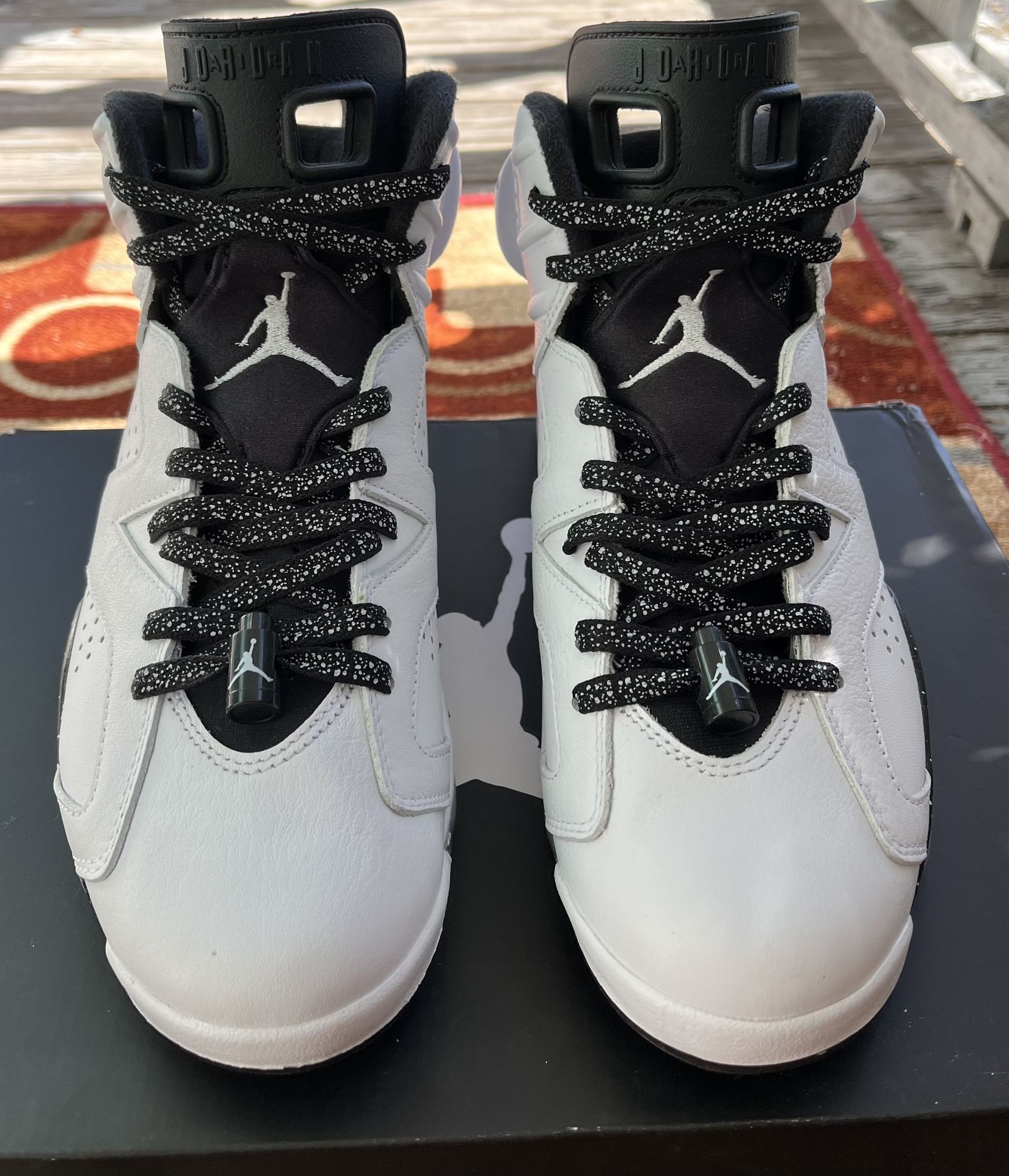 Air Jordan 6 Retro `reverse Oreo’