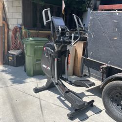 1280ef Adjustable Stride Elliptical Trainer