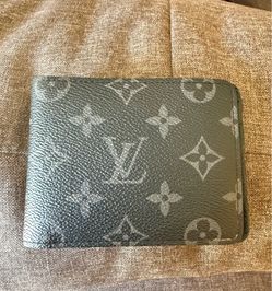 Louis Vuitton men’s wallet