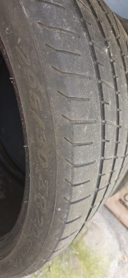 Set OF 2 Pirelli Tires