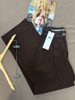 Brown Alo trouser pants for woman