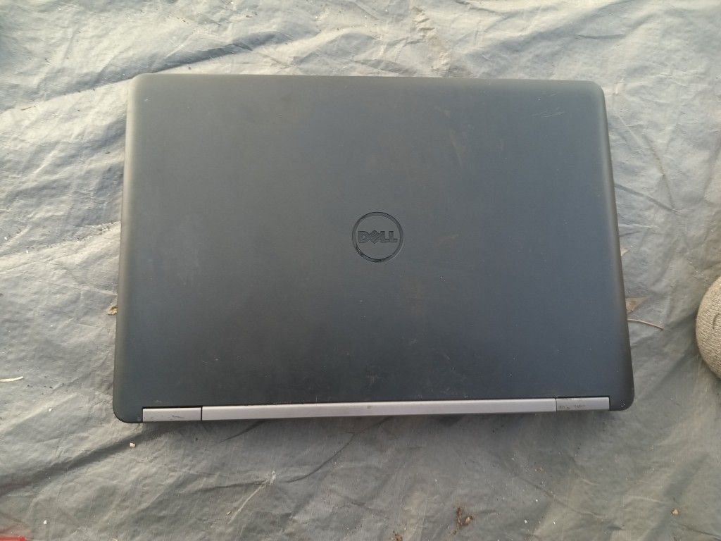 DELL LATITUDE E5270 CORE I5 TOUCHSCREEN