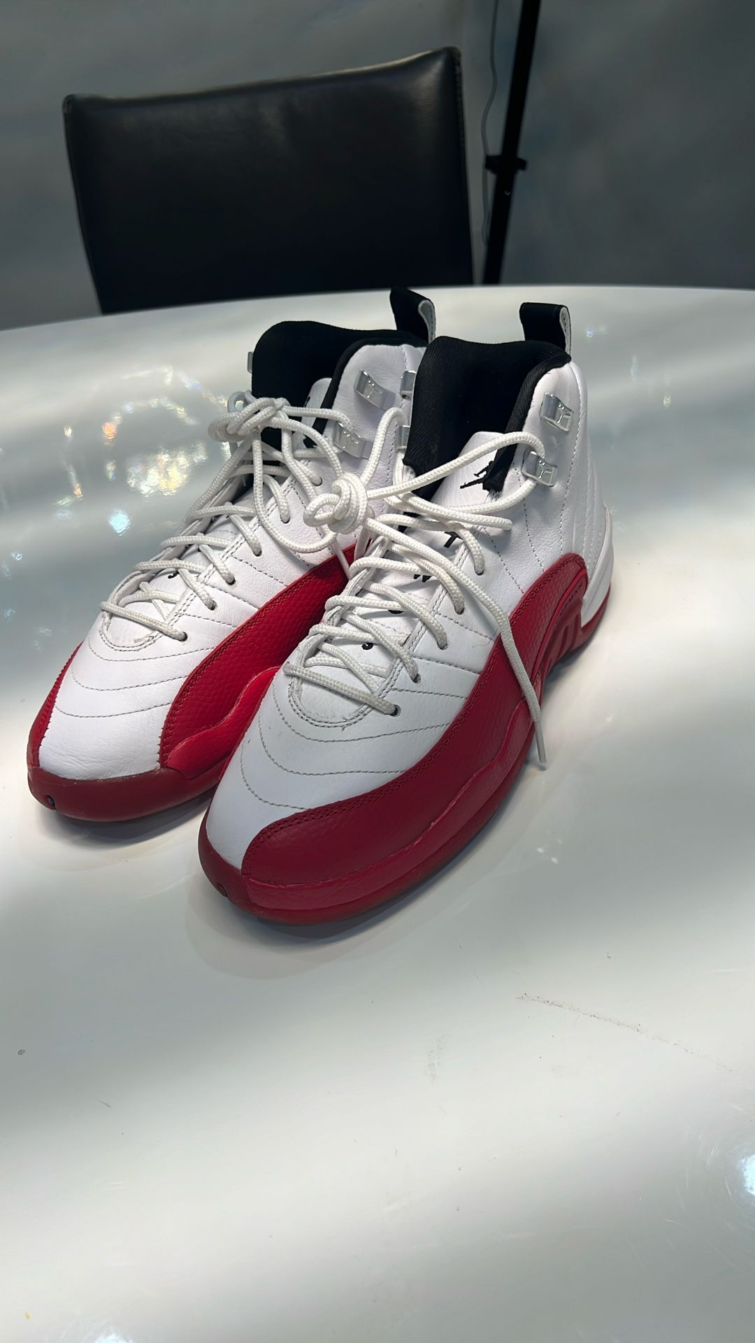 jordan 12 Cherry (6.5Y)