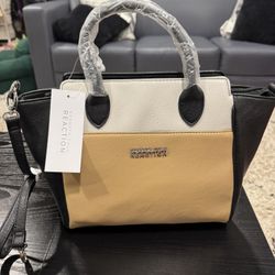 Brand New Hand Bag!!!