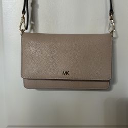 Michael Kors Phone Crossbody