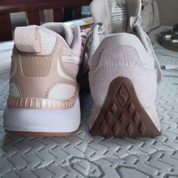 Shoes Skechers,reebok 