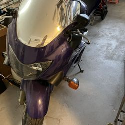 99’ CBR 600