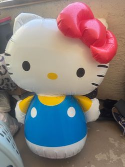 Muñeco hello kitty inflable