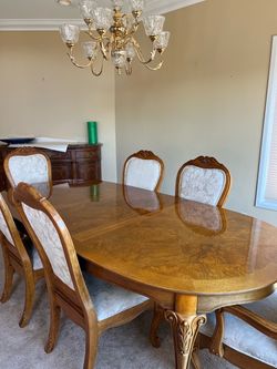 Dinning Table with Chairs